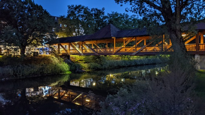 065_Tuttlingen_Donau_Rathaussteg_20220922