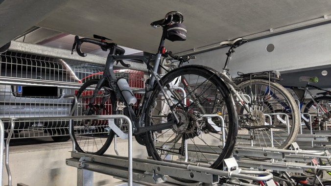 012_Jenbach_Bahnhof_Pierrot_20230913