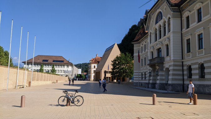 022_Vaduz_Regierungsviertel_Pierrot_20230910